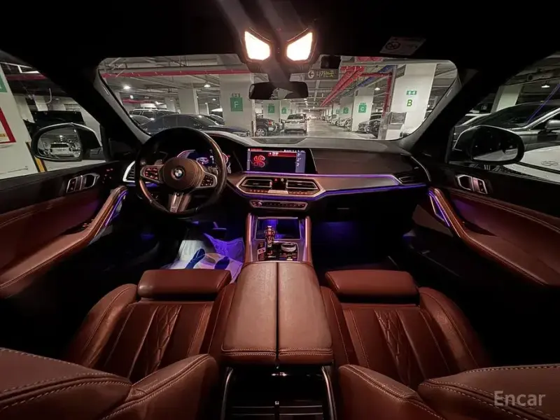 2022 BMW X6 с пробегом 56 192 км