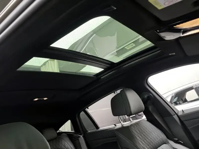 2022 BMW X6 с пробегом 67 701 км