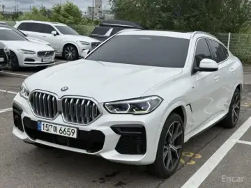 2022 BMW X6 с пробегом 57 439 км