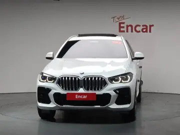 2022 BMW X6 с пробегом 93 708 км