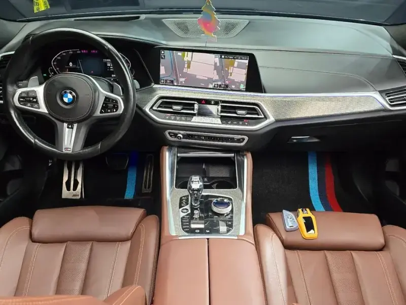 2022 BMW X6 с пробегом 46 696 км
