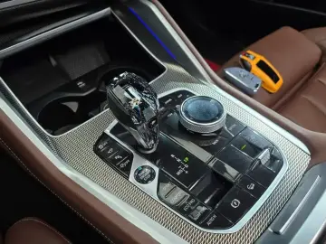 2022 BMW X6 с пробегом 46 696 км