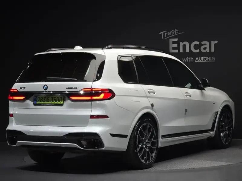 2025 BMW X7 с пробегом 15 350 км