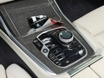 2025 BMW X7 с пробегом 11 573 км