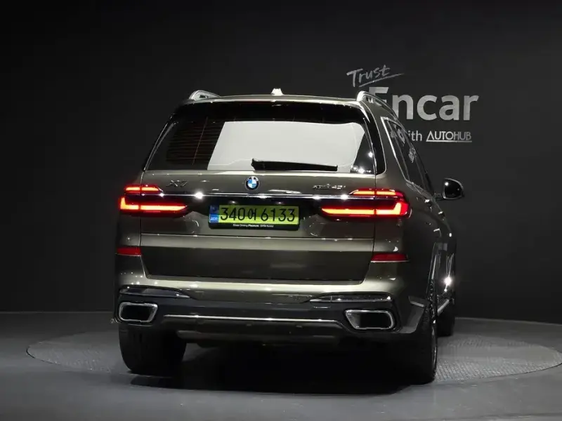2025 BMW X7 с пробегом 9 483 км