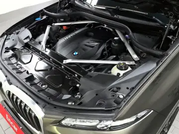 2025 BMW X7 с пробегом 9 483 км