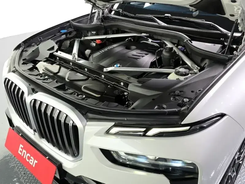 2024 BMW X7 с пробегом 15 206 км