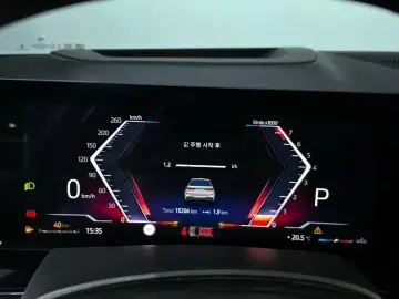2024 BMW X7 с пробегом 15 206 км