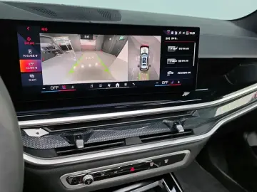 2024 BMW X7 с пробегом 15 206 км