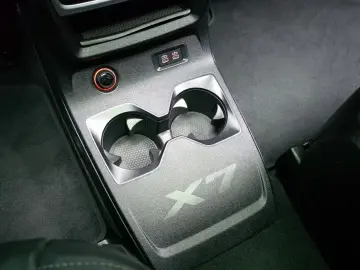 2024 BMW X7 с пробегом 15 206 км