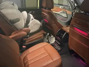 2025 BMW X7 с пробегом 5 000 км