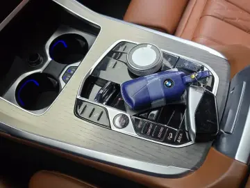 2025 BMW X7 с пробегом 52 382 км