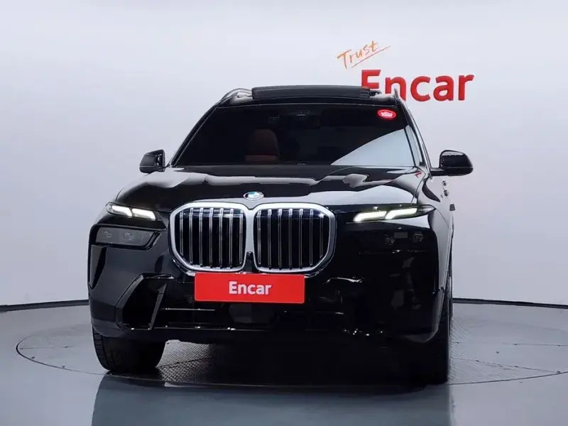 2024 BMW X7 с пробегом 74 635 км