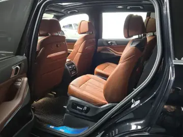 2025 BMW X7 с пробегом 52 382 км