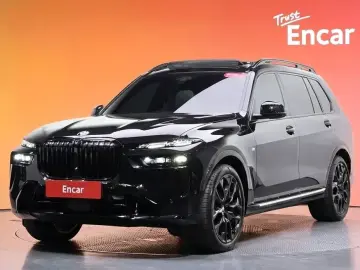 2025 BMW X7 с пробегом 10 527 км