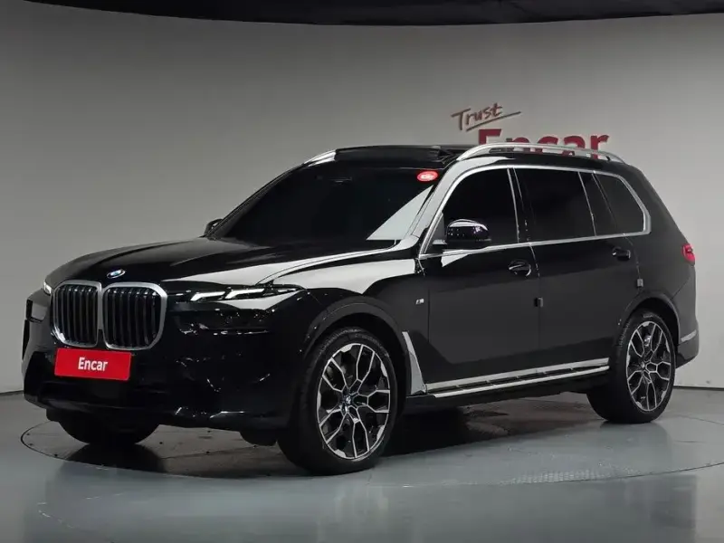 2025 BMW X7 с пробегом 65 524 км