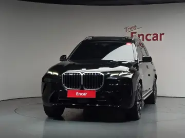 2025 BMW X7 с пробегом 65 524 км