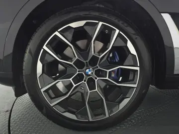 2025 BMW X7 с пробегом 65 524 км