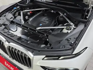 2025 BMW X7 с пробегом 9 311 км