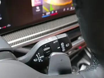 2025 BMW X7 с пробегом 14 821 км