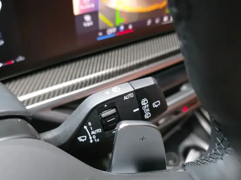 2025 BMW X7 с пробегом 14 821 км