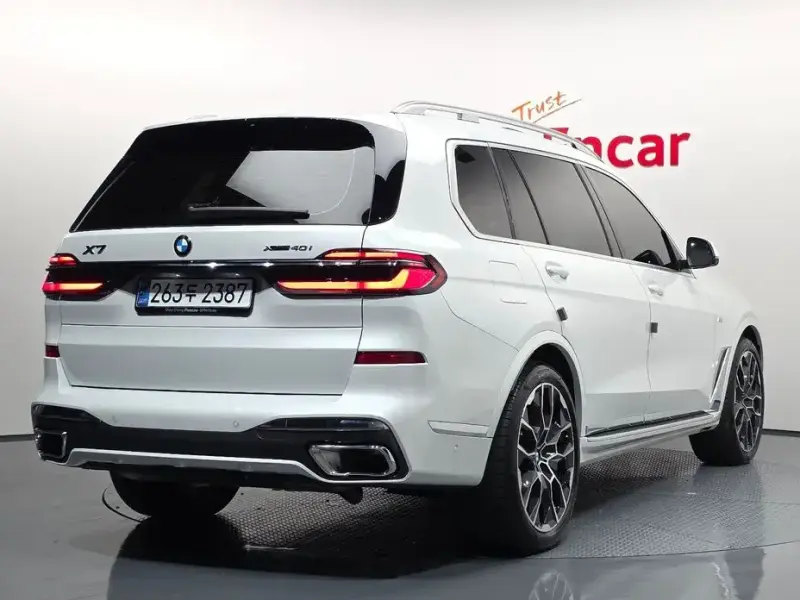 2024 BMW X7 с пробегом 18 975 км