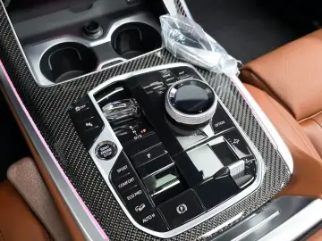2024 BMW X7 с пробегом 18 975 км