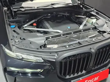 2025 BMW X7 с пробегом 5 187 км