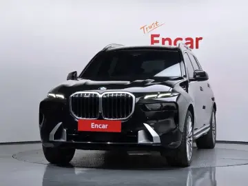 2025 BMW X7 с пробегом 18 329 км