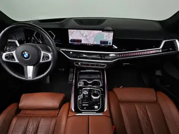 2024 BMW X7 с пробегом 19 633 км