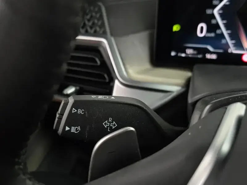 2025 BMW X7 с пробегом 18 329 км