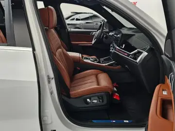 2024 BMW X7 с пробегом 19 633 км