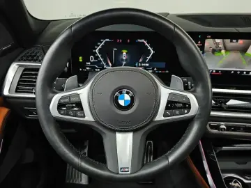 2024 BMW X7 с пробегом 19 633 км