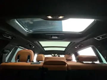 2025 BMW X7 с пробегом 18 329 км
