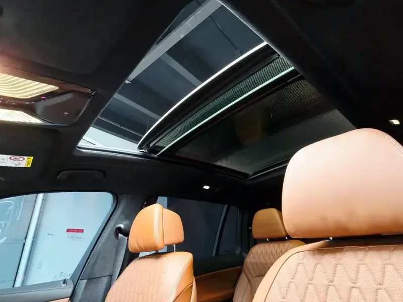 2025 BMW X7 с пробегом 11 781 км