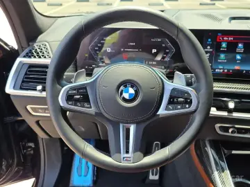 2025 BMW X7 с пробегом 27 665 км