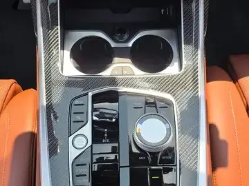2025 BMW X7 с пробегом 27 665 км