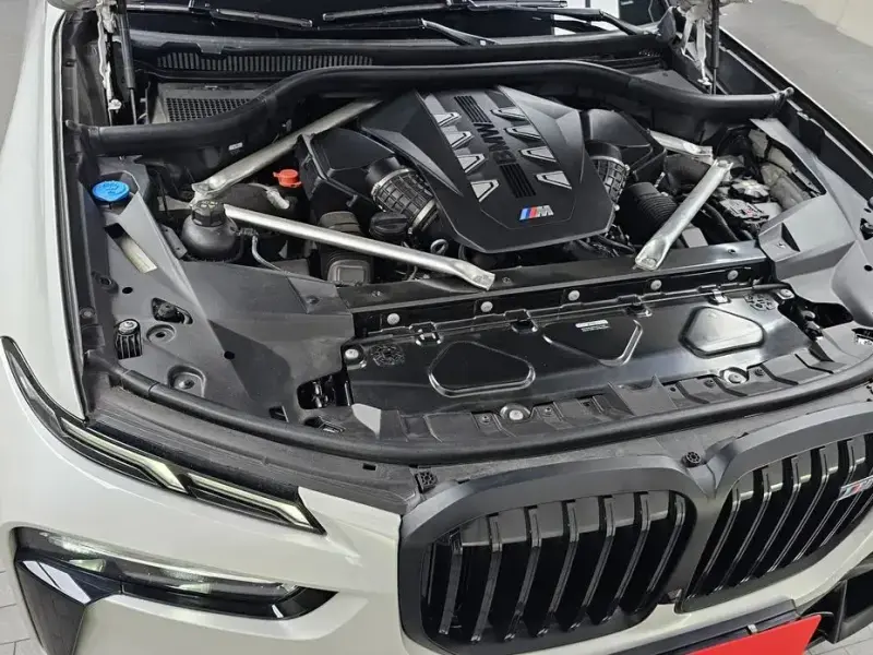 2024 BMW X7 с пробегом 19 357 км