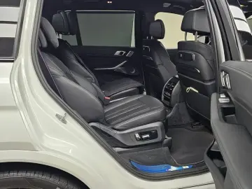 2024 BMW X7 с пробегом 19 357 км