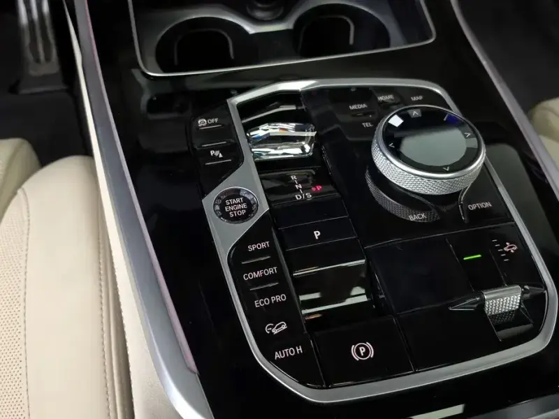 2024 BMW X7 с пробегом 38 700 км