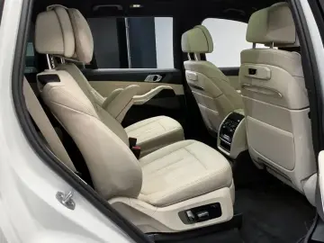 2024 BMW X7 с пробегом 38 700 км