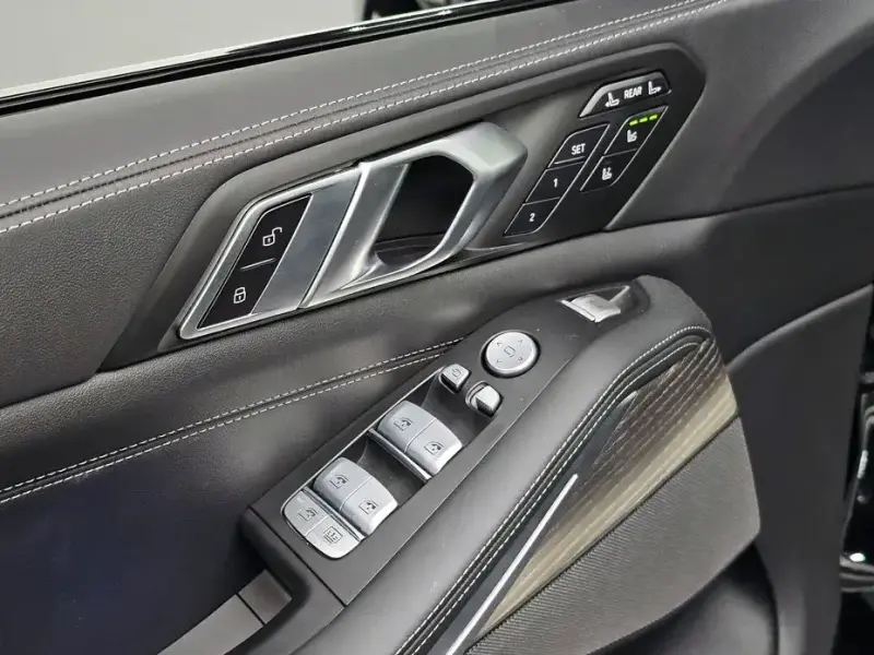2025 BMW X7 с пробегом 5 002 км