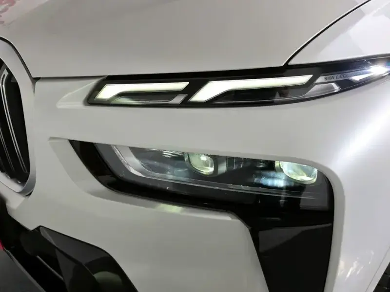 2024 BMW X7 с пробегом 38 700 км