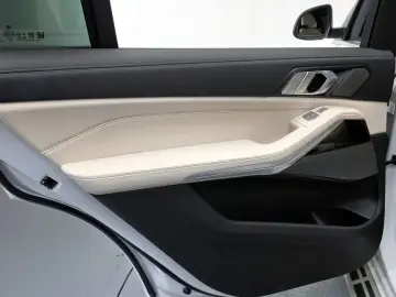 2024 BMW X7 с пробегом 38 700 км
