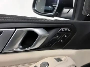 2024 BMW X7 с пробегом 38 700 км