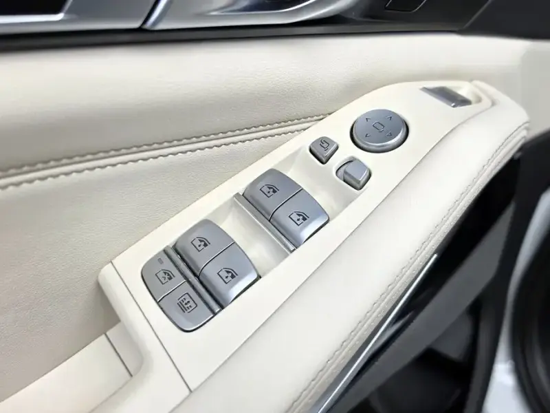 2024 BMW X7 с пробегом 38 700 км