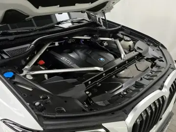 2024 BMW X7 с пробегом 34 035 км