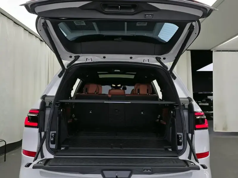 2024 BMW X7 с пробегом 34 035 км