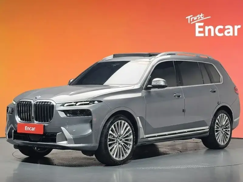 2024 BMW X7 с пробегом 23 859 км
