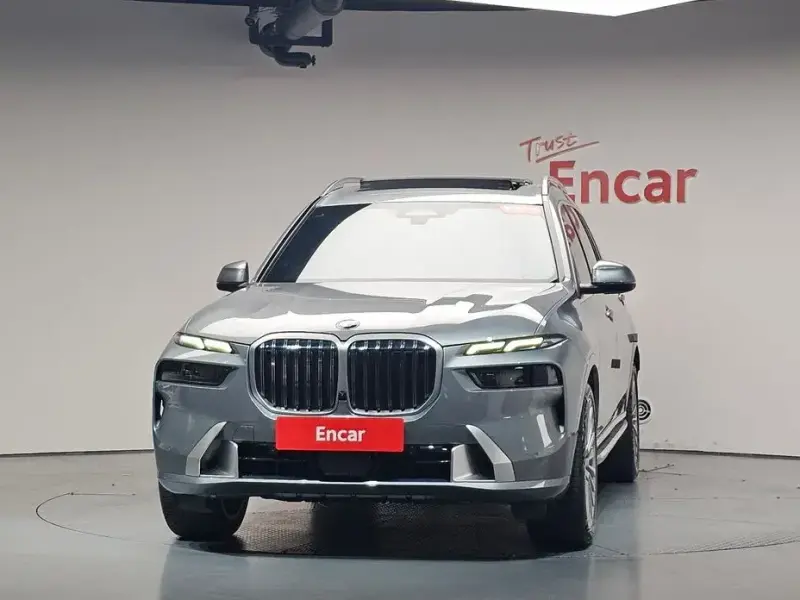 2024 BMW X7 с пробегом 23 859 км